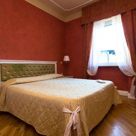 Gennarino 3* Livorno
