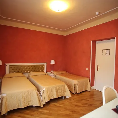 Hotel Gennarino 3*