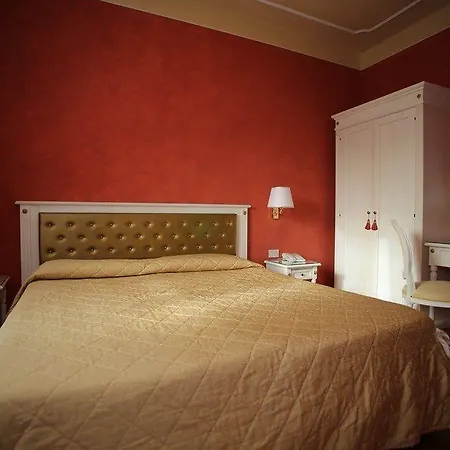 Gennarino 3* Livorno