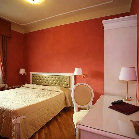 Gennarino 3* Livorno